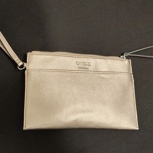 Guess wallet/wristlet